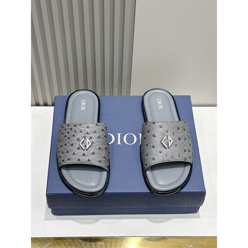 ch**an D*or slippers